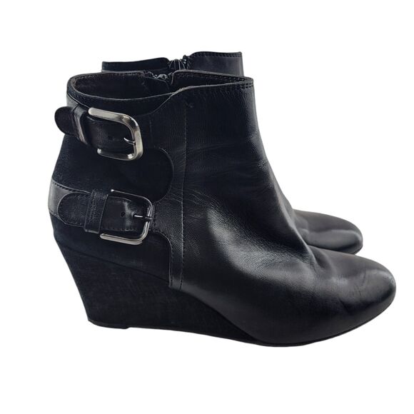 AGL Wedge Heel Ankle Booties Womens 37.5 7.5 Black Leather Rocker Glam Buckles - Picture 2 of 13